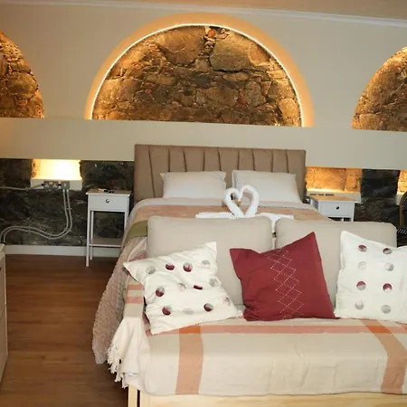 Aprosmeno House 5 *