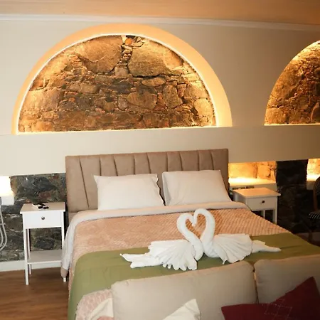 Aprosmeno House 5